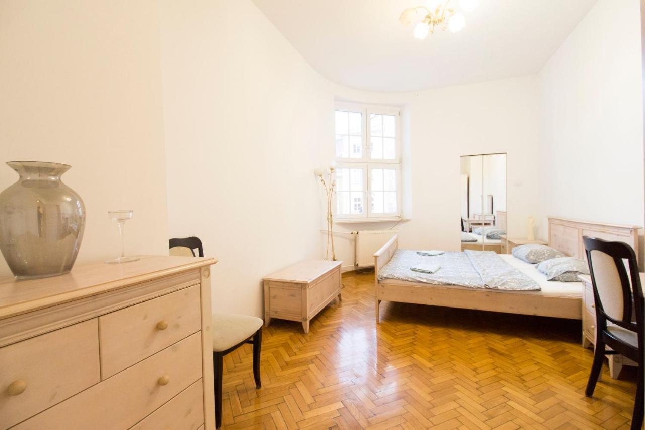 Happy Estate Apartments - Rynek Вроцлав Экстерьер фото