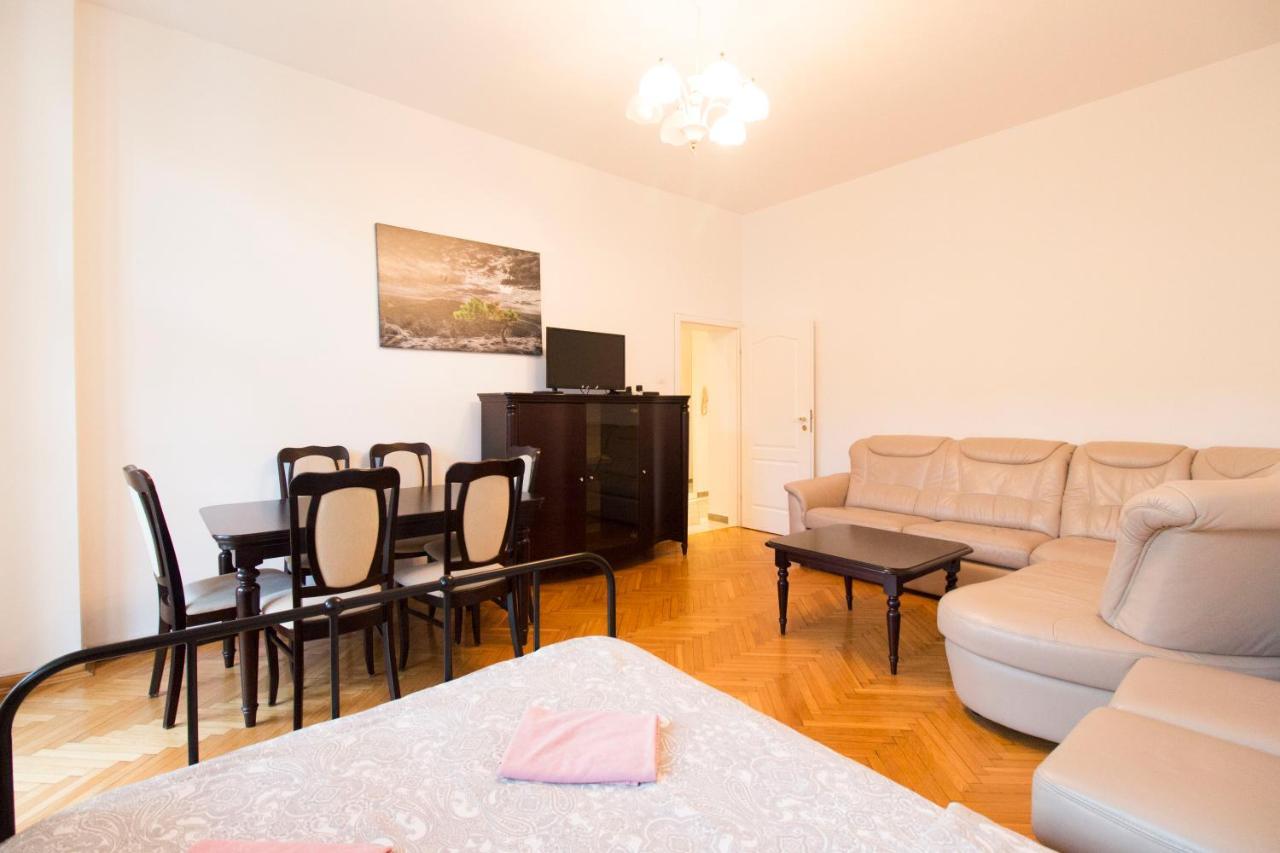 Happy Estate Apartments - Rynek Вроцлав Экстерьер фото