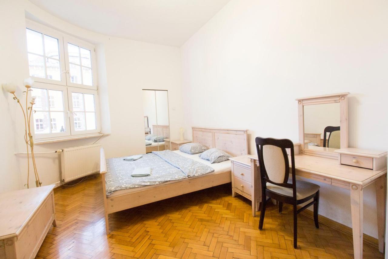 Happy Estate Apartments - Rynek Вроцлав Экстерьер фото